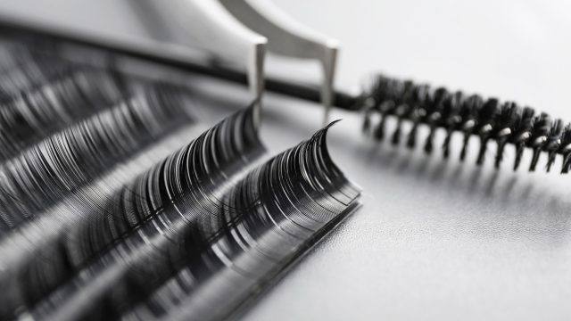 シルク・ミンク・セーブルマツエクの毛質の種類と違いについて詳しく解説